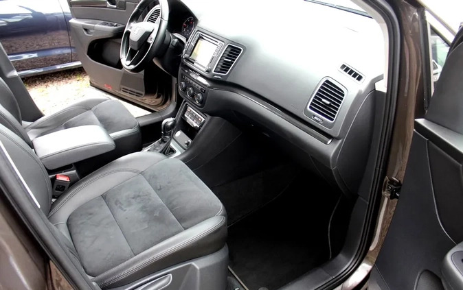 Seat Alhambra cena 117900 przebieg: 160000, rok produkcji 2019 z Jedlina-Zdrój małe 781